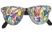 Glasses brooch