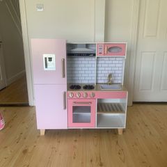 Kitchen Corner Deluxe Wooden Kitchen Pink
