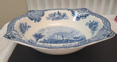 Johnson Brothers Bolsover Castle serving bowl