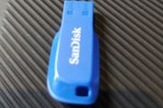 64 GB SanDisk Flash Drive! Free Postage!
