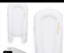 Dockatot Dock Delux Peestige white baby nest like new