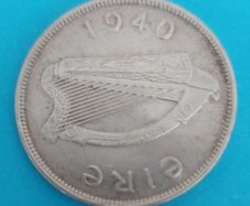 Ireland 1940 Harp Half Crown in  Extremely Fine condition