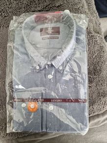 Brand New M&S Luxury Tailored Shirt Size 16