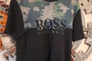 Hugo boss immac cond like new Size large