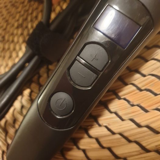 Hair Straightener.Temperature control.