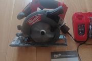 Milwaukee M18 fuel cordless circular saw