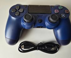 Playstation 4 (PS4) Compatible V2 Controller