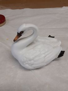Swan ornament porcelain