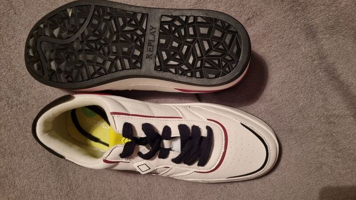 Replay shoes