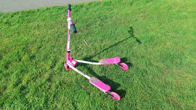 Sporter Scooter 3 Wheel Swing