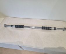 Adjustable ultrasport pull up bar for door frame