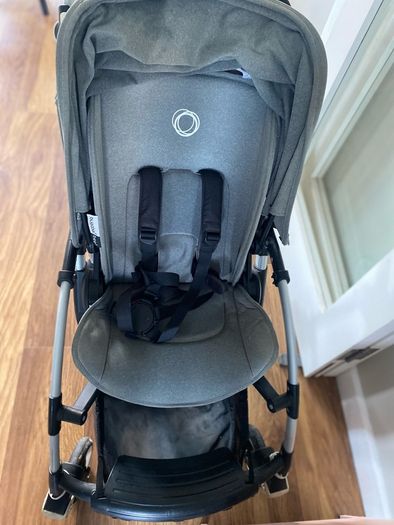 Bugaboo bee with bassinet