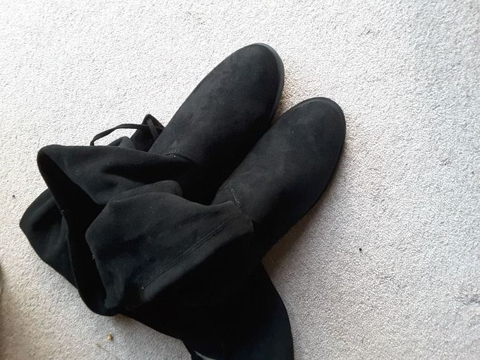 Black Suede over knee boots, never worn.