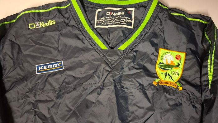 Kerry LGFA GAA O'Neills Gaelic Football Pullover Jersey (Youths 13 Years) FREE POST