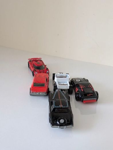 Hot Wheels Die-cast Car Collection - Set of 5