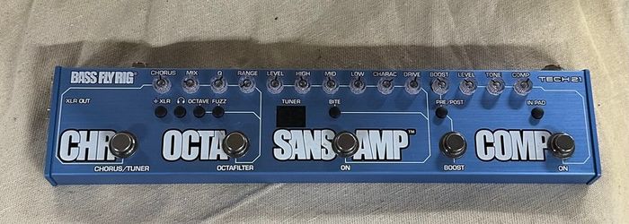 Tech 21 Bass Fly Rig - As New / Immaculate Condition