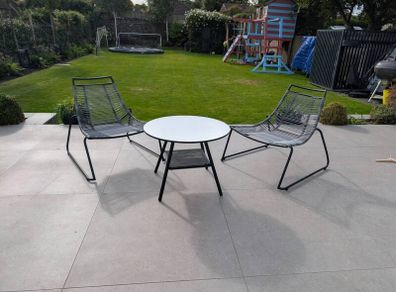 Boconcept Elba garden table and 2 chairs