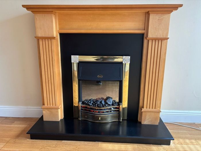 Fireplace & Electric Fire