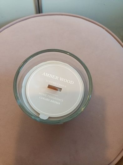 Brand new lightly scented candle