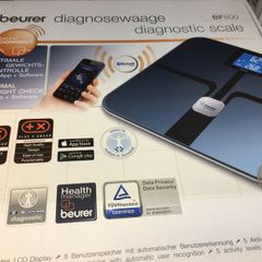 Diagnostic Bathroom Scale in Black Bathroom Scales