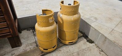 2 empty flogas butane cylinders
