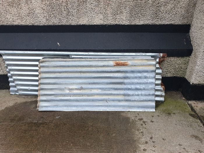 Galvanised sheets