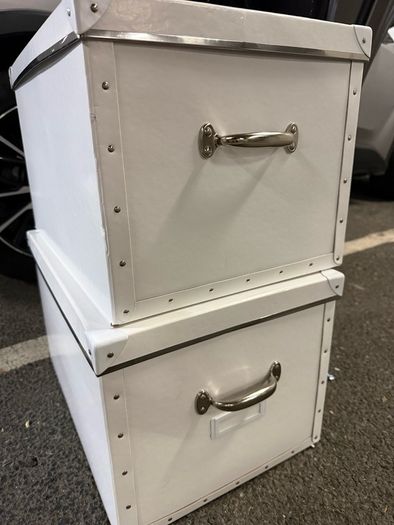 Set of 2 IKEA FJALLA large Storage Boxes with Lids-White