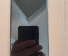 Samsung Galaxy A20e, Model SM-A202F, not powering on, for parts or repair, excellent cosmetic condition