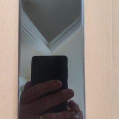 Samsung Galaxy A20e, Model SM-A202F, not powering on, for parts or repair, excellent cosmetic condition