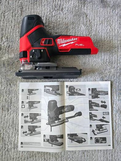 milwaukee m12 jigsaw