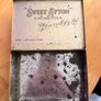 old tin Image 2