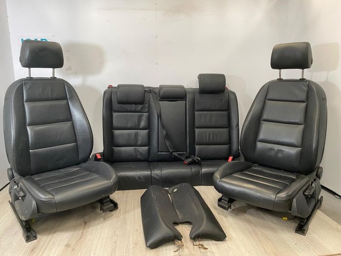 2010 Audi A6 Saloon Black Leather Seats