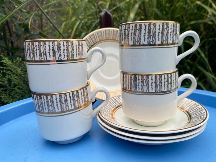 Arklow Pottery cups and saucers. Kingsway pattern.