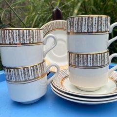 Arklow Pottery cups and saucers. Kingsway pattern.