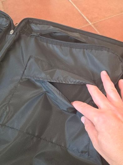 Cabin suitcase