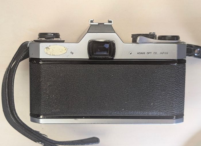 Pentax Spotmatic SP II. Fully Mechanical 35mm SLR (Body Only)