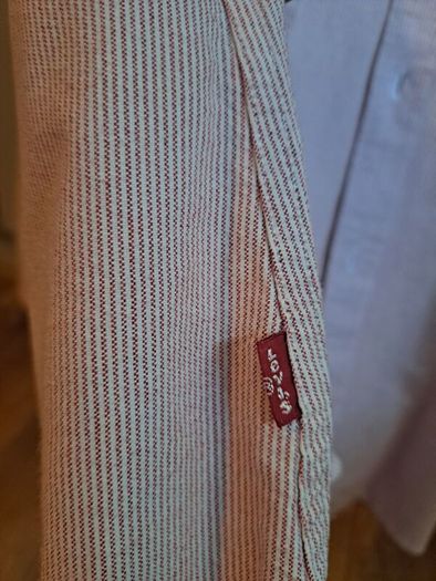 Levis Shirt large