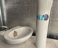 Sink & Pedestal