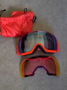 Giro Ski/Snowboard Goggles with Spare VIVID Lens