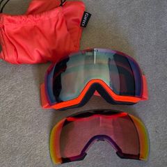 Giro Ski/Snowboard Goggles with Spare VIVID Lens