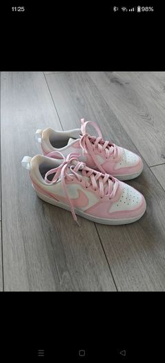 Nike runners