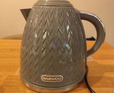 Daewoo kettle 3000w