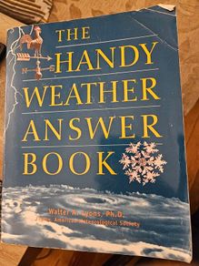 The Handy Weather Answer Book. By Walter A. Lyons. Large Volume Paperback In Good Condition.  See Photos For Same.