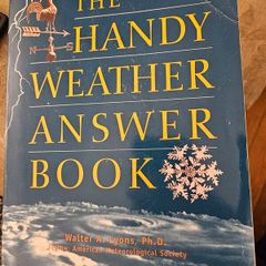 The Handy Weather Answer Book. By Walter A. Lyons. Large Volume Paperback In Good Condition.  See Photos For Same.