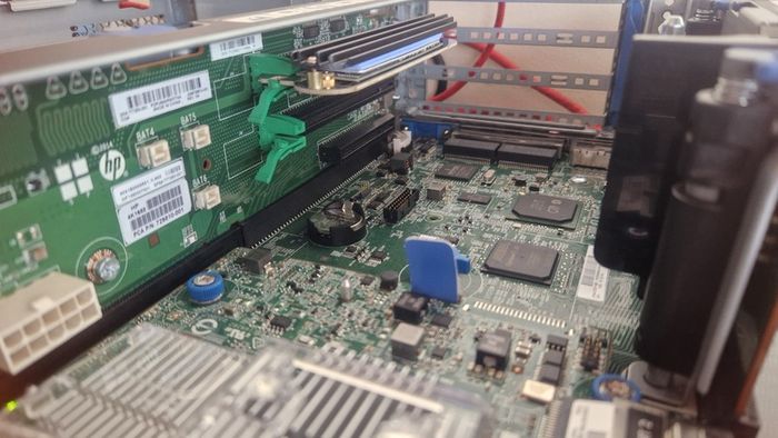 HP ProLiant DL380 Gen9 2U Server