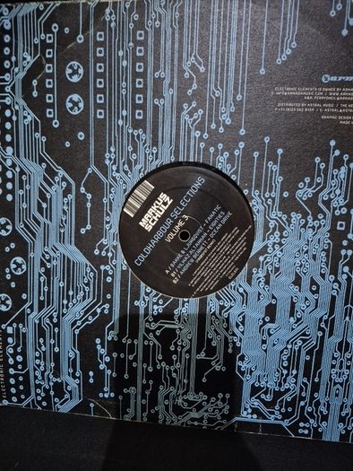 Markus Schulz-Coldharbour Selections Vol3 ELEL015