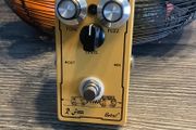 BELCAT Engineering R-Fuzz pedal