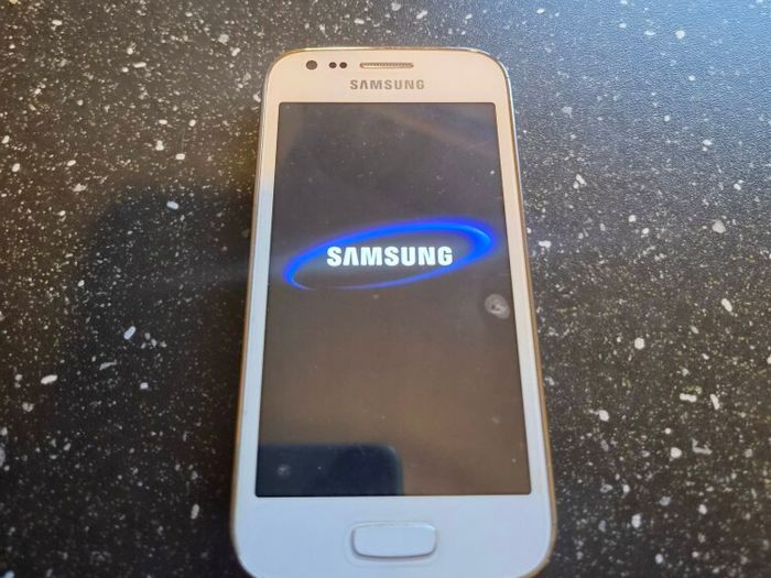 Samsung Ace 3