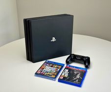 PS4 Pro Bundle