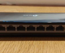TP Link 8 Port 10/100/1000 Switch